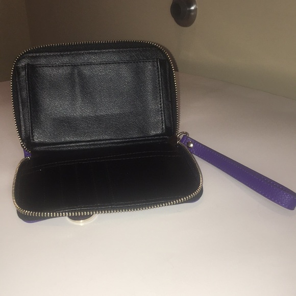 SOLD: Avon Deep Purple Wristlet w/ Gold Butterfly Emblem - Picture 8 of 11